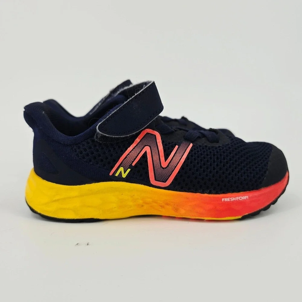 New Balance Arishi v4 Kids‎ Fresh Foam Navy Red Yellow Sneakers Size 6C